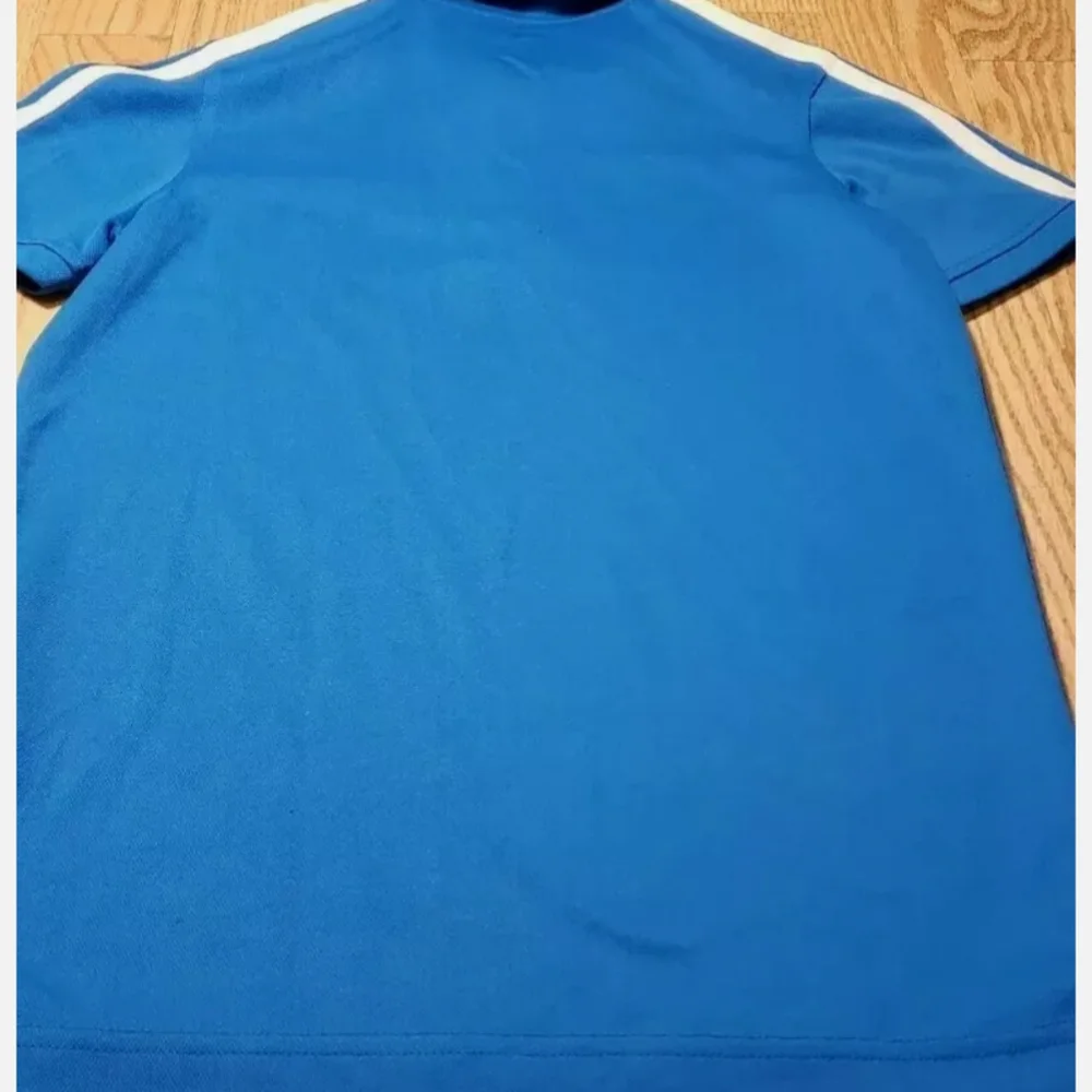 Adidas Boys Shirt Short Sleeve Size: Small 8
